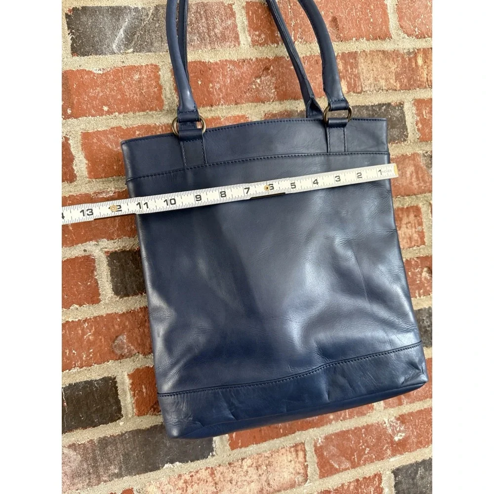 North Style Deep Blue Woven Leather Bag, Magnetic Closure, Rolled Handles